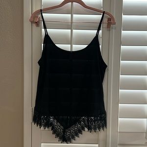 Nilla Fantasia black top with lace detailing